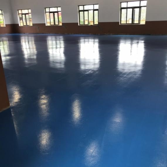 Giá sơn sàn nhà xưởng là bao nhiêu? Các bước thi công sơn epoxy