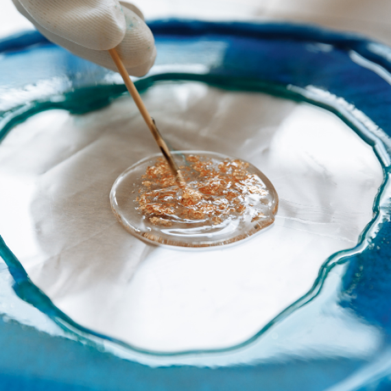 Tìm hiểu về keo epoxy trong suốt và ứng dụng cụ thể trong thực tiễn