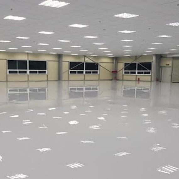 Thi công sơn epoxy tự san phẳng chuẩn kỹ thuật