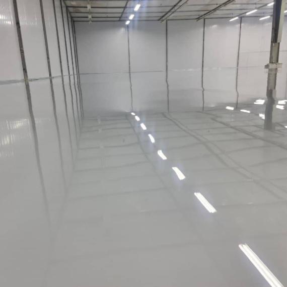 Những lưu ý để thi công sơn sàn Epoxy chất lượng cao nhất