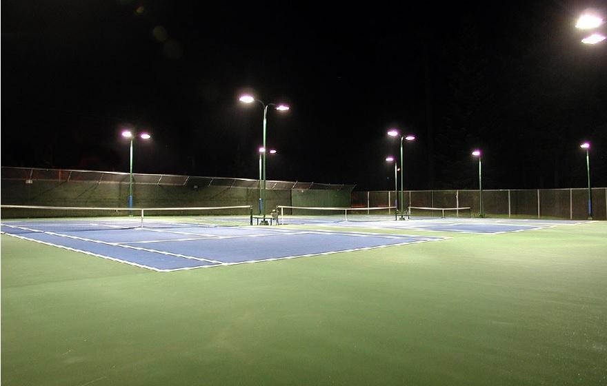 tiêu chuẩn chiếu sáng sân tennis