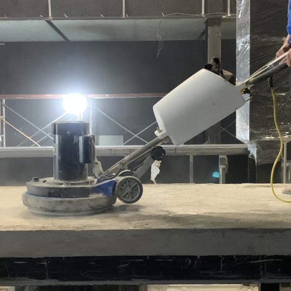 Vữa Epoxy tự san phẳng có nên dùng hay không? 