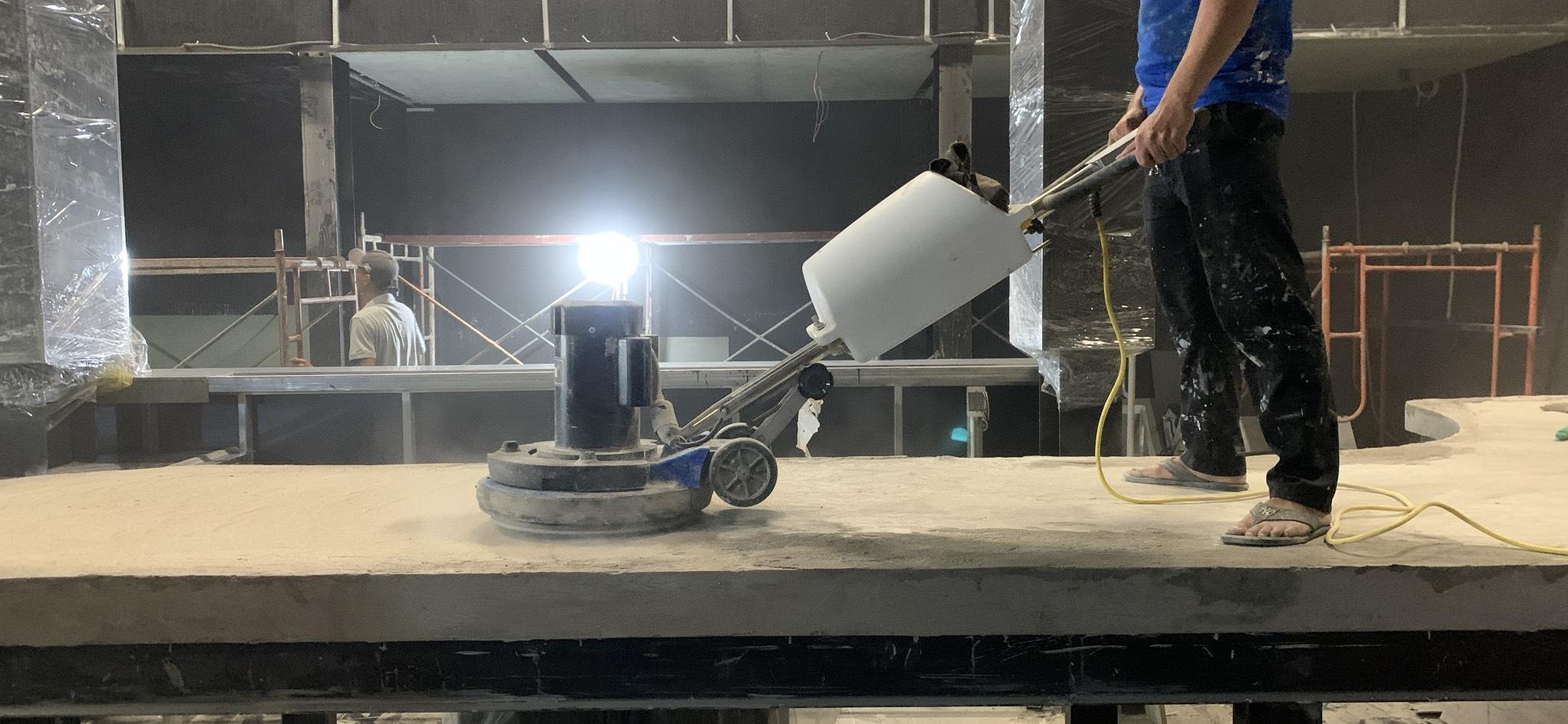 Vữa epoxy tự san phẳng