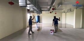 thi công lớp sơn lót 1