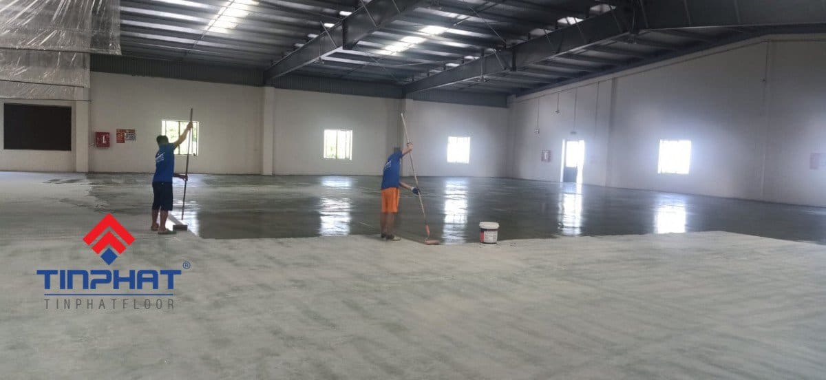 Sơn Epoxy Tín Phát Thi-công-sơn-nền-Epoxy-nhà-xưởng-uy-tín-tại-Hà-Nội-1-2 