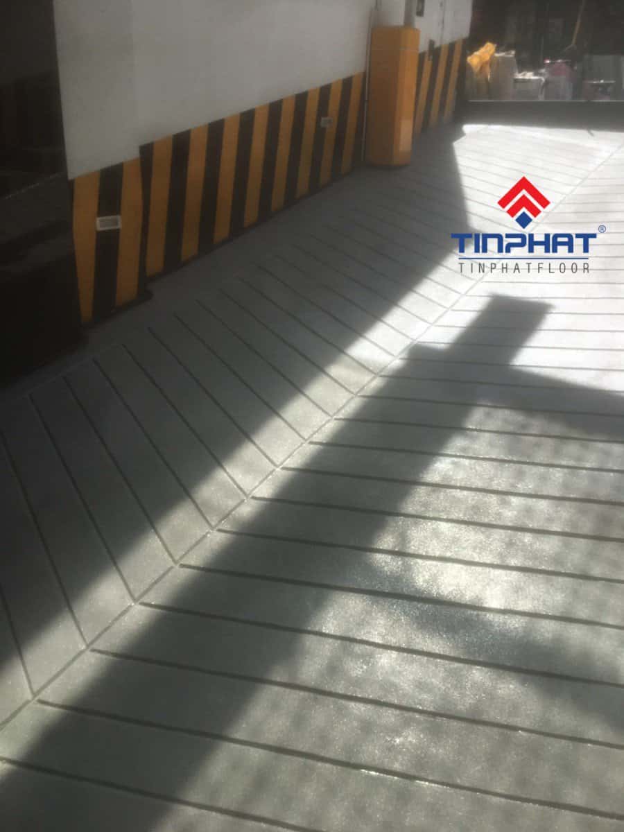 Sơn Epoxy Tín Phát Thi-công-sơn-nền-Epoxy-nhà-xưởng-uy-tín-tại-Hà-Nội-1 
