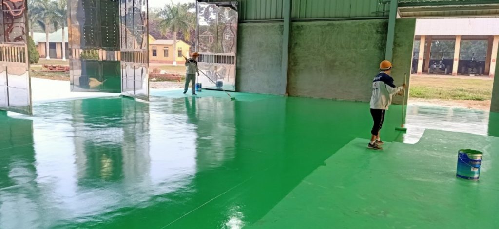 gia-thi-cong-son-epoxy-2-thanh-phan