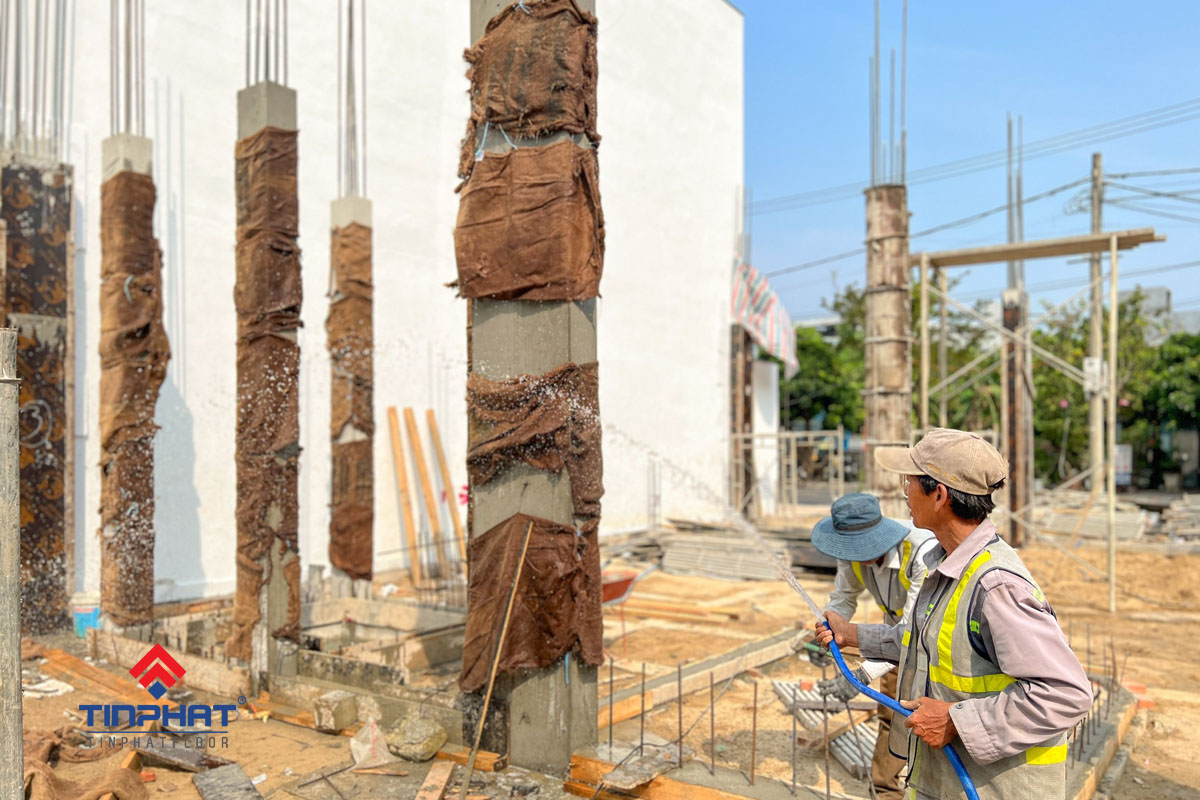 quy định tưới nước bảo dưỡng bê tông