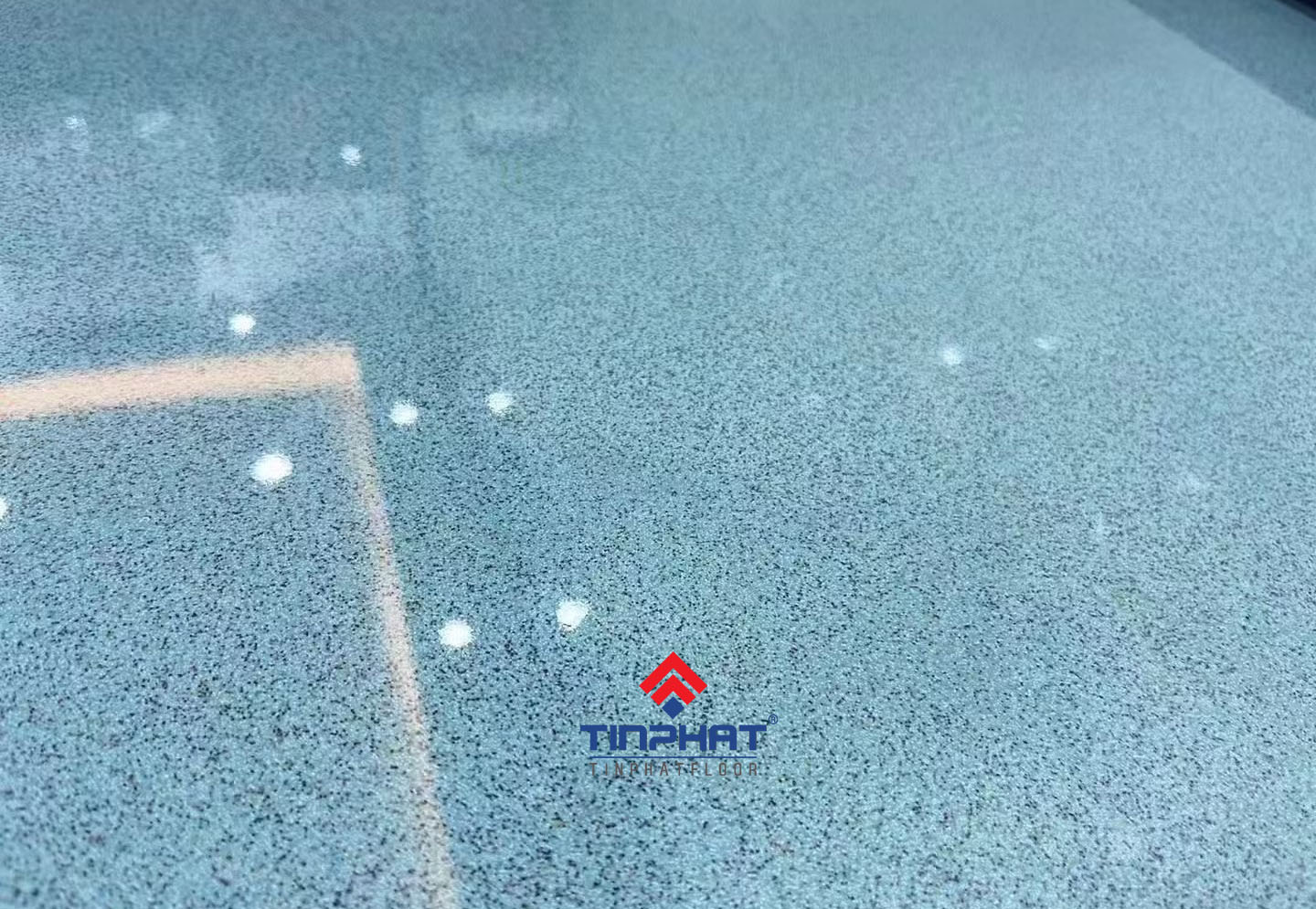 sơn epoxy cát màu