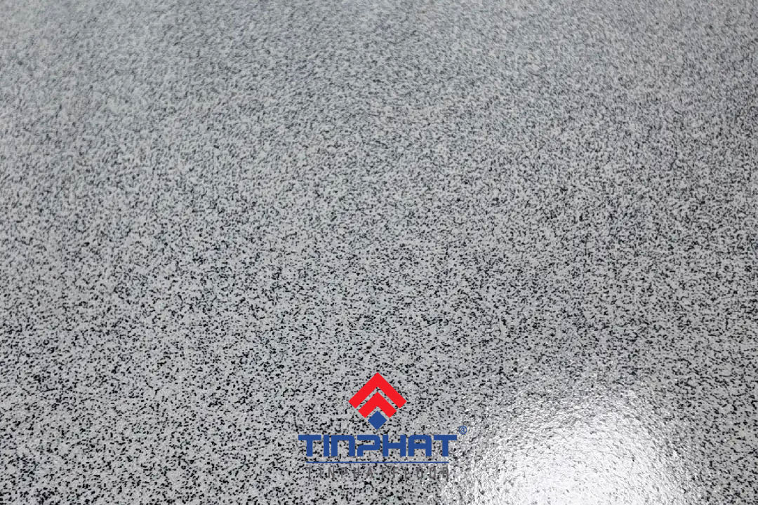 Thi công sơn epoxy cát màu cho sàn nhà vệ sinh